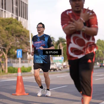 Runner Photo 8043466