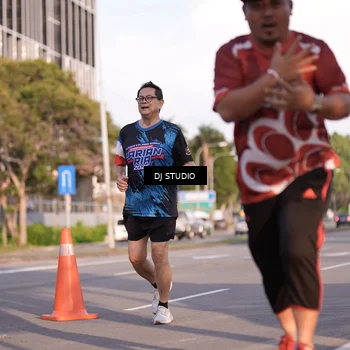 Runner Photo 8043469