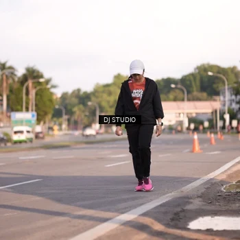 Runner Photo 8043479
