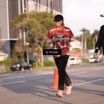 Runner Photo 8043483