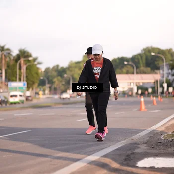 Runner Photo 8043486