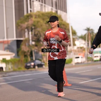 Runner Photo 8043490