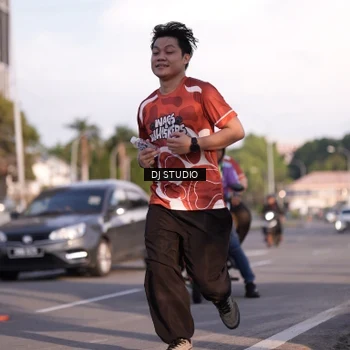 Runner Photo 8043517