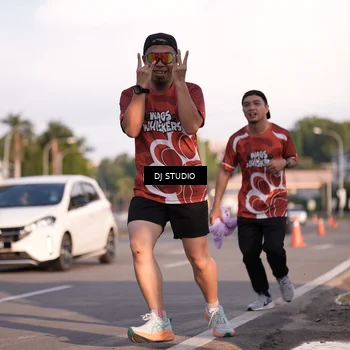 Runner Photo 8043541