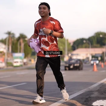 Runner Photo 8043560
