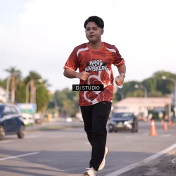 Runner Photo 8043609