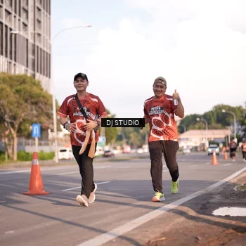 Runner Photo 8043625