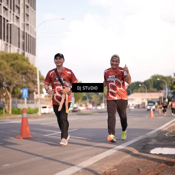 Runner Photo 8043628