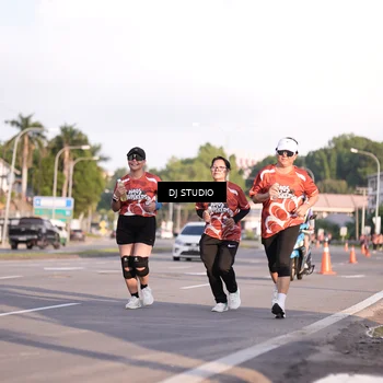 Runner Photo 8043631