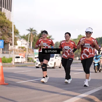 Runner Photo 8043635