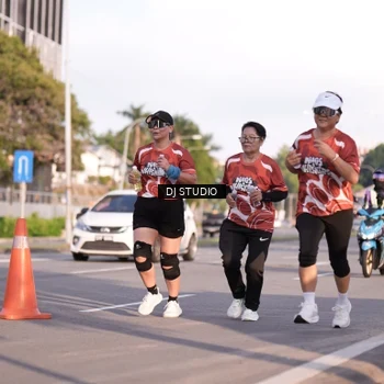 Runner Photo 8043642