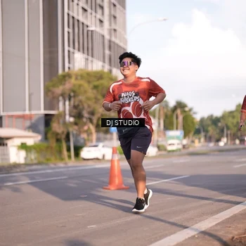 Runner Photo 8043670