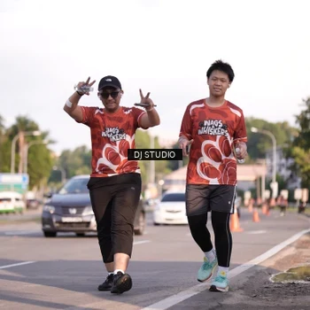 Runner Photo 8043717