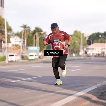 Runner Photo 8043724