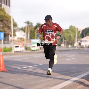 Runner Photo 8043729