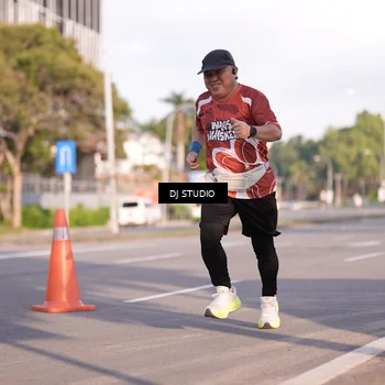 Runner Photo 8043730