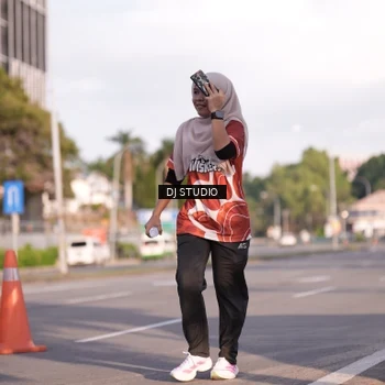 Runner Photo 8043759