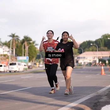 Runner Photo 8043780