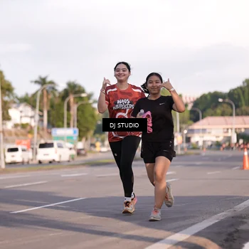 Runner Photo 8043783
