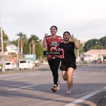 Runner Photo 8043785