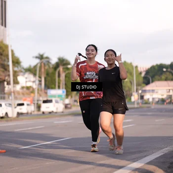 Runner Photo 8043788