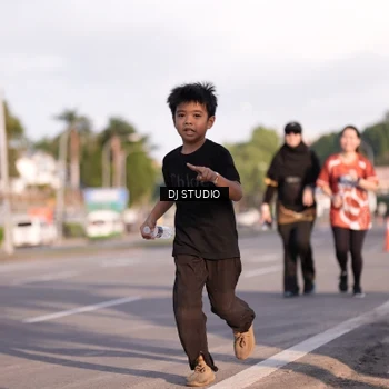 Runner Photo 8043817