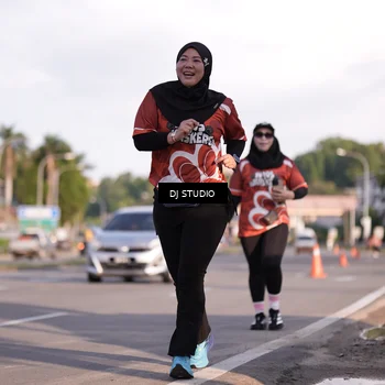 Runner Photo 8043909