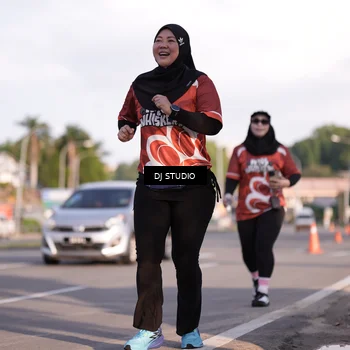 Runner Photo 8043914