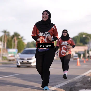 Runner Photo 8043915