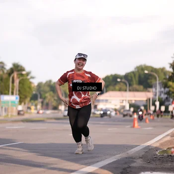 Runner Photo 8043975
