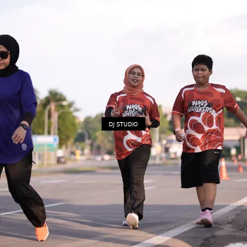Runner Photo 8044053