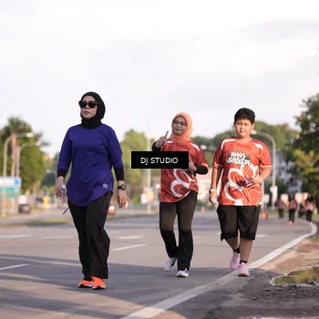 Runner Photo 8044056