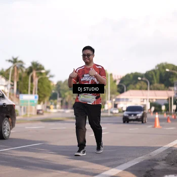 Runner Photo 8044099