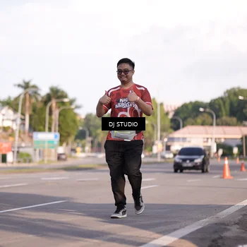 Runner Photo 8044102