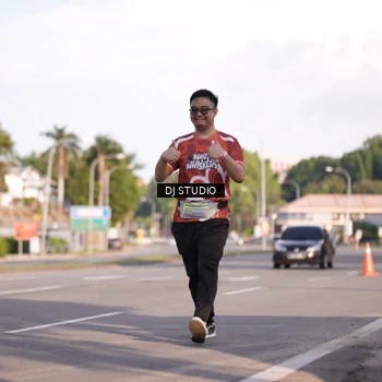 Runner Photo 8044107