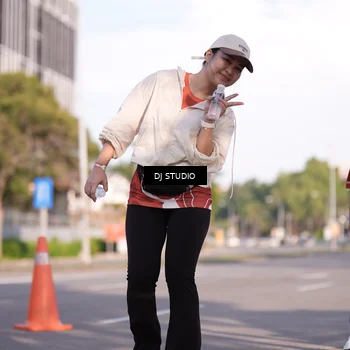 Runner Photo 8044154
