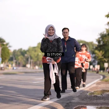 Runner Photo 8044183