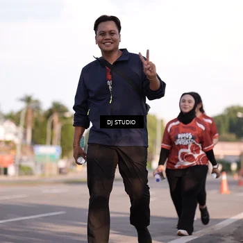 Runner Photo 8044193