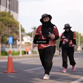 Runner Photo 8044250