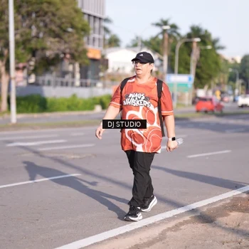 Runner Photo 8044280