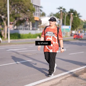 Runner Photo 8044281