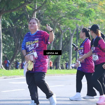 Runner Photo 8044565