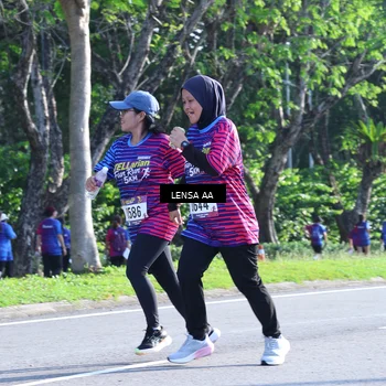 Runner Photo 8044573