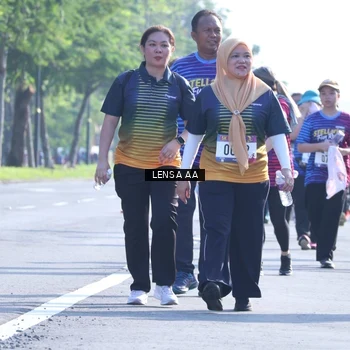 Runner Photo 8044578