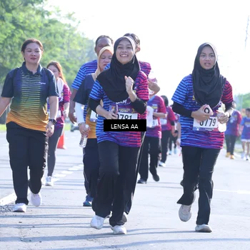 Runner Photo 8044581