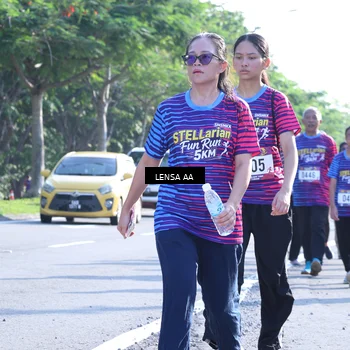 Runner Photo 8044628