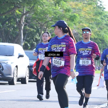 Runner Photo 8044643