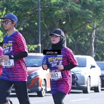 Runner Photo 8044653