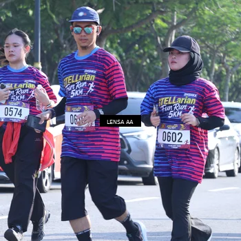 Runner Photo 8044656