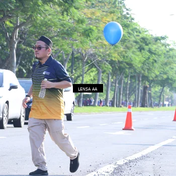 Runner Photo 8044663